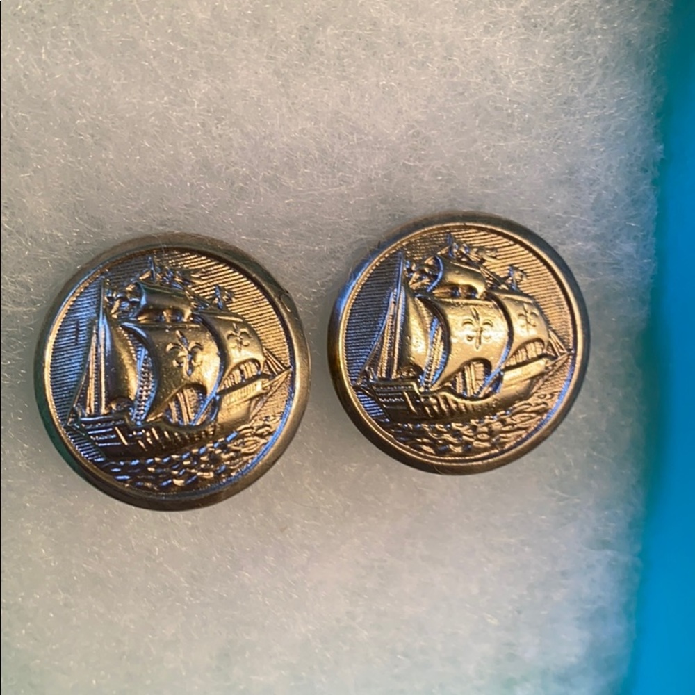 Vintage Silver Sailboat Clip on Earrings ⛵️